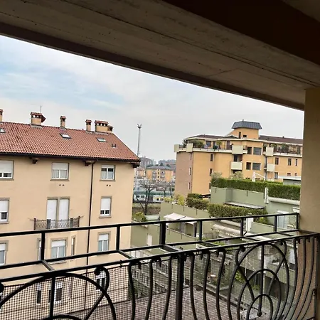 Homestay Living Bergamo
